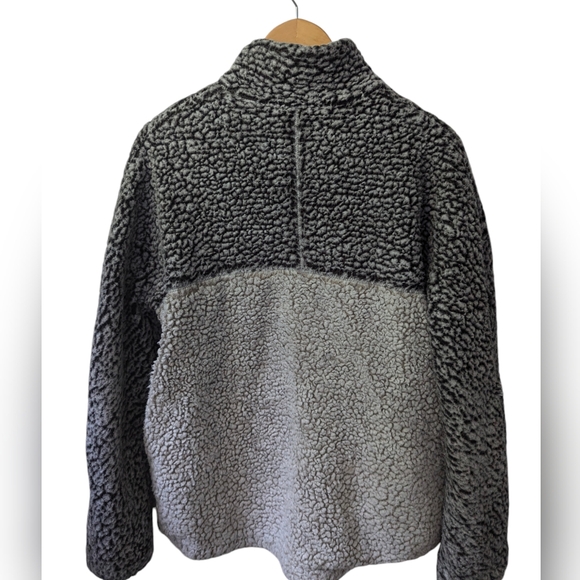 Thread & Supply pull over teddy sweater - Picture 3 of 4